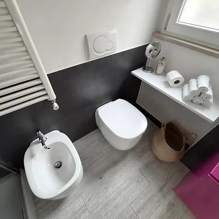 Petite 99 Porto SantʼElpidio